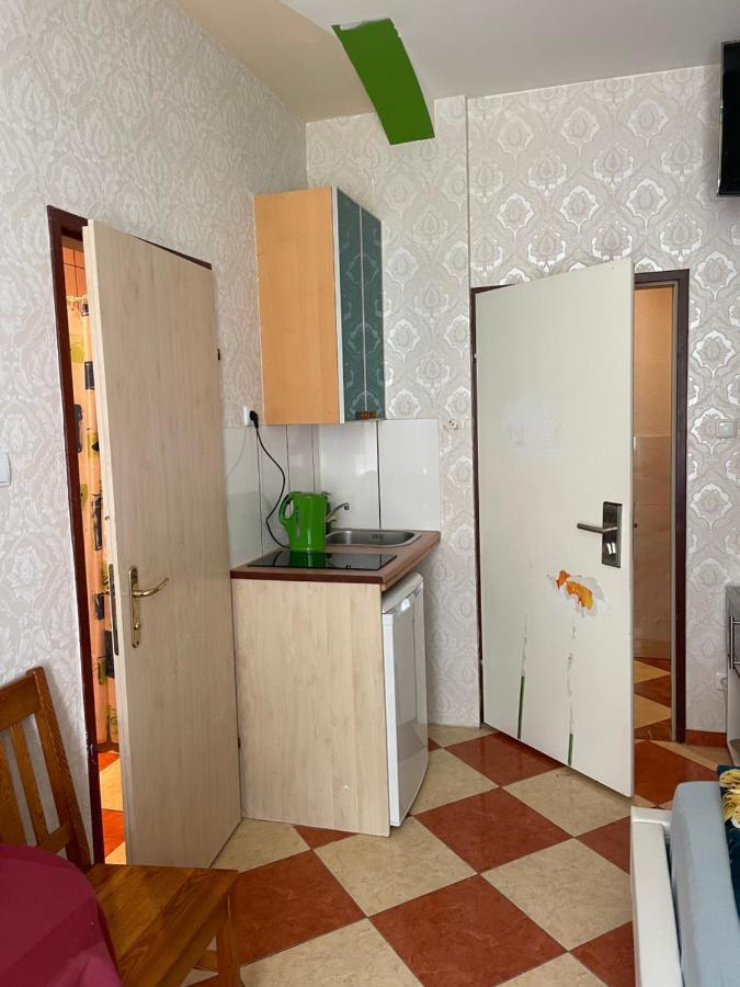 Viktoria Hostel Vienna Exterior photo